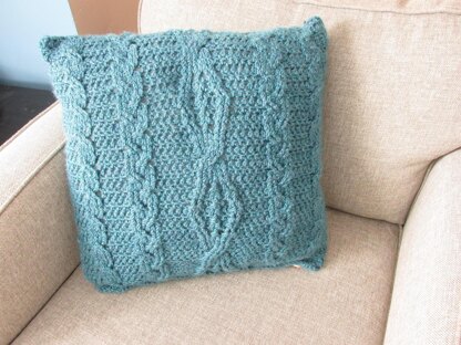 Cabled Pillowcase