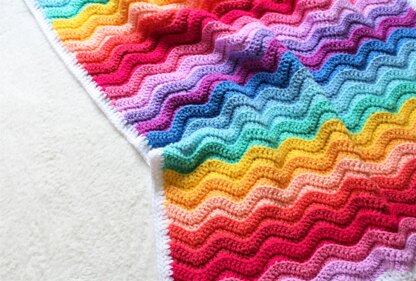 Chunky Rainbow Ripple Baby Blanket