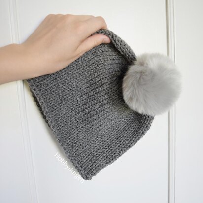 Simple Grey Beanie - knitting pattern