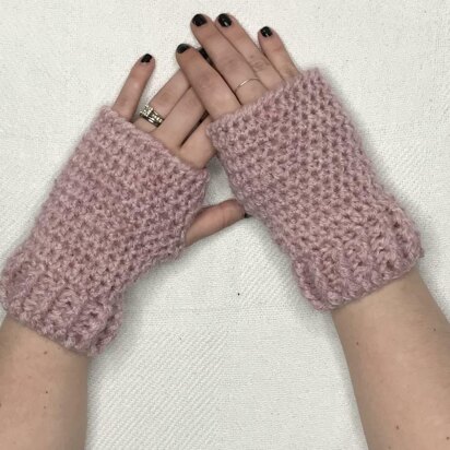 Beginner Fingerless Gloves