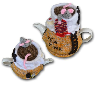 Mouse in a Cup Tea Cosy