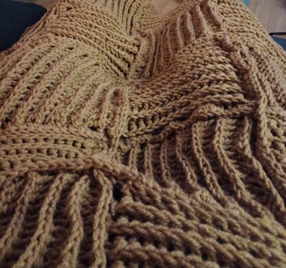 lap blanket in mocha