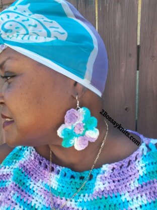 Beachy Keen Flower Earrings