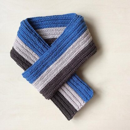 Men's "Knit-Look" Ribbed Scarf