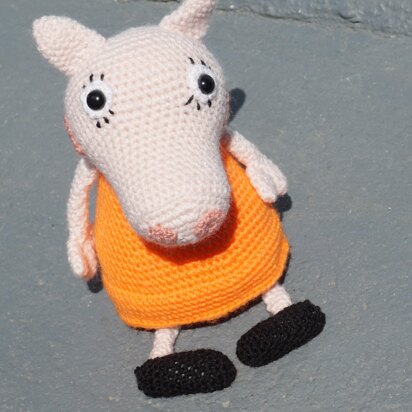 Crochet Pattern for the Mother from Pig with Pep!