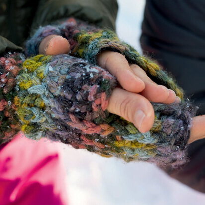 Mount Stanley Wrist Warmers  in Schachenmayr Lova