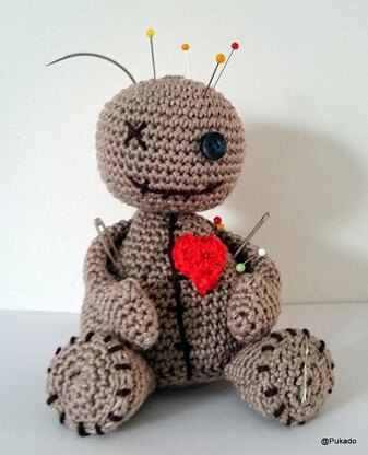 Voodoo doll cheap pincushion crochet pattern