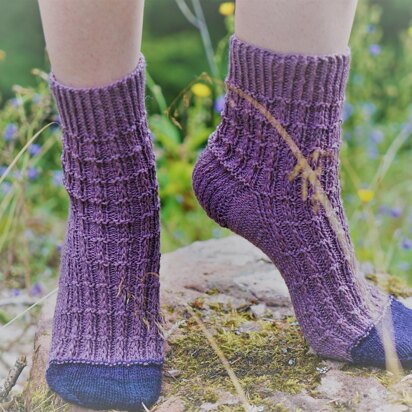 Barre Socks - knitting pattern