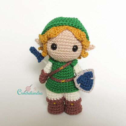 Zelda and Link amigurumi dolls - crochet patterns by Crochelandia