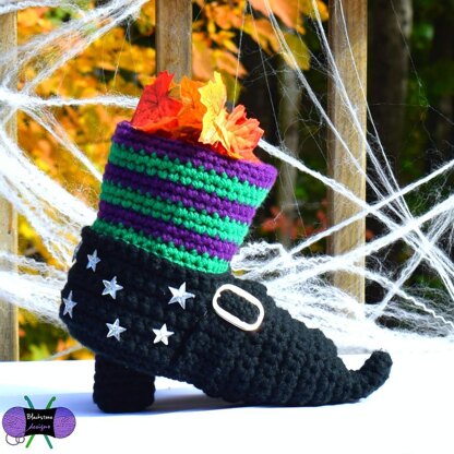 Witch Shoe Basket