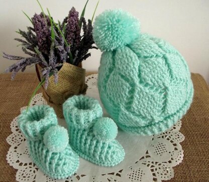 Lucerito Baby Booties