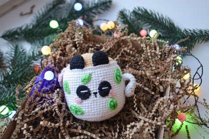 Crochet Panda Cup pattern