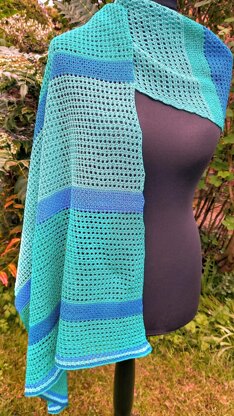 Emerald Drift Shawl