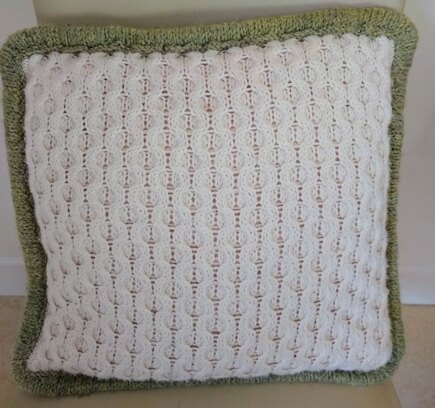 Cables and Knots cushion #2