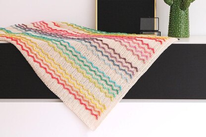 Rainbow wave blanket