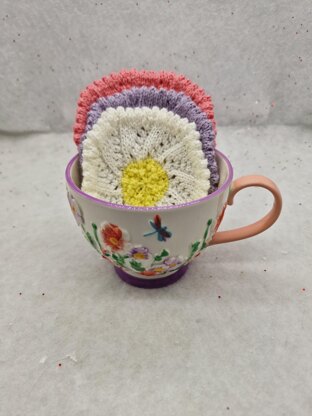 PDF Pretty Daisy Coaster Set Knitting Patterns
