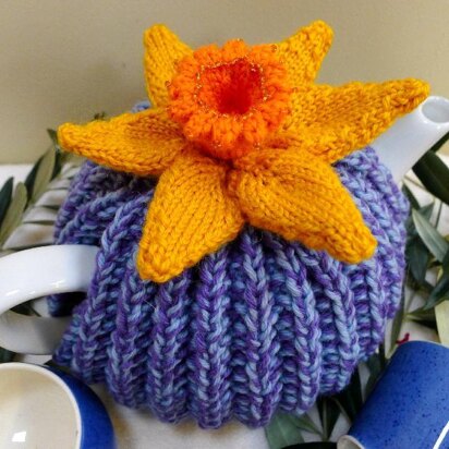 Darling Daffodil Tea Cosy