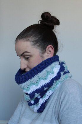 Elsa Crocheted Cowl