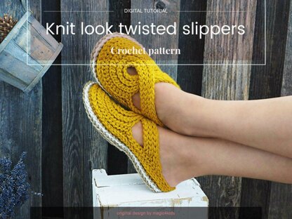 Knit look slippers