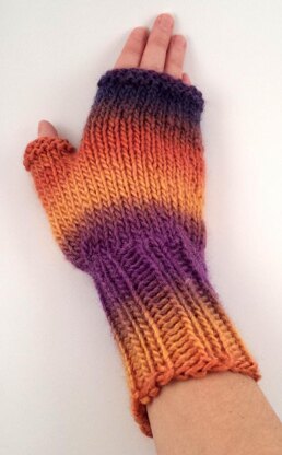 Chunky Rainbow Mittens