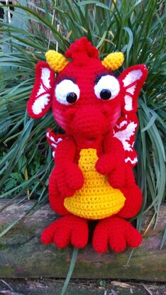 Dragon crochet pattern