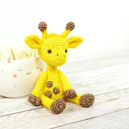 Small Giraffe