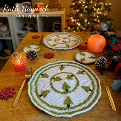 Christmas Tree Table Setting