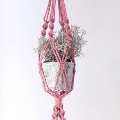 Hoooked Macrame Hanging Basket