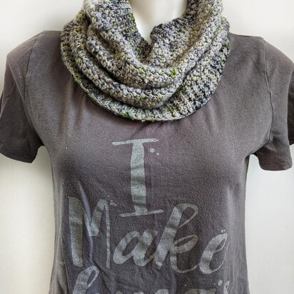 One Skein Wonder Cowl LITE