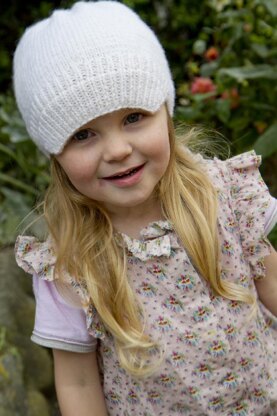 Snow White - Peak Hat and Simple Mittens - Little Cupcakes - Pattern - Lc09