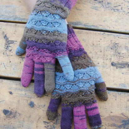 Gilda Gloves in Knit One Crochet Too Ty-Dy Socks - 1642