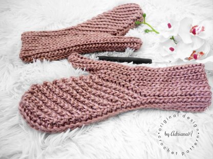 HANNAH knit-look mittens