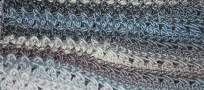 Textured Triangle Cowl