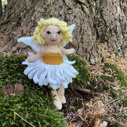 Daisy the wonder flower fairy doll