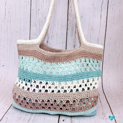 Crochet Diamond Tote - Free Crochet Pattern Loops & Love Crochet