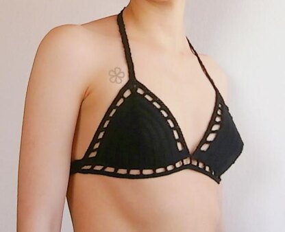 Strappy CAGE crochet bikini top _ M32