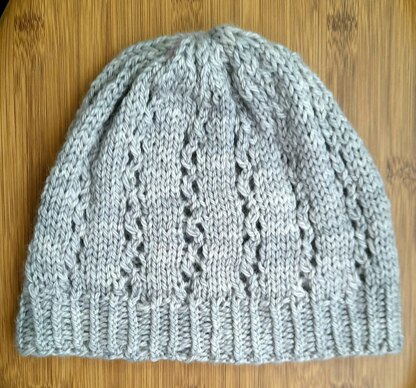 Zig zag lace beanie