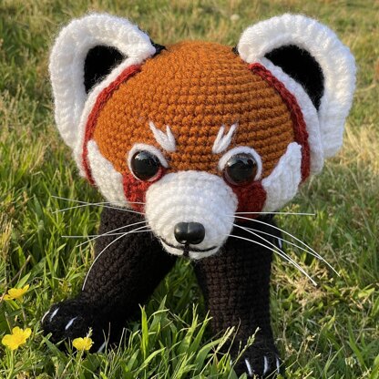 Rusty the Red Panda Amigurumi