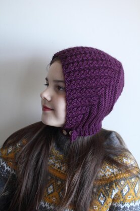 Circe Bonnet for Worsted