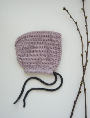 Luna baby bonnet