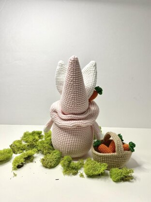 Easter gnome