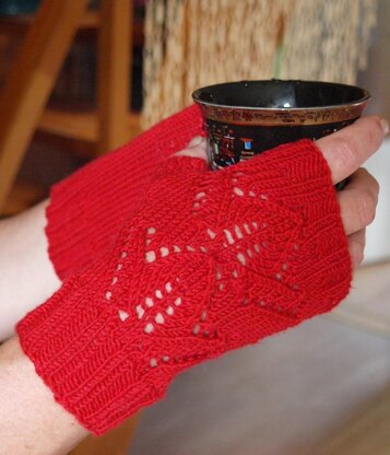 Maple Leaves Mitts