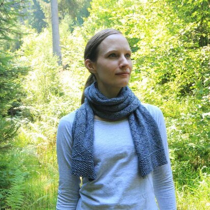 Losing Sight of Shore Wrap - knitting pattern