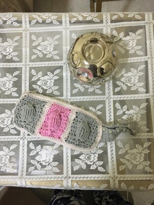 Balloon Stitch Wristlet