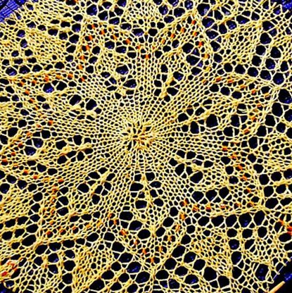 Ju Hua, a circle shawl