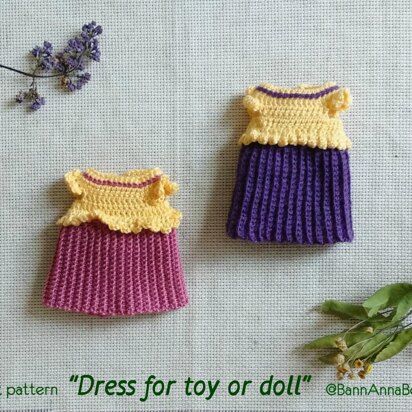 Two color dress for toy or doll