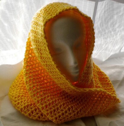 Arrowhead Cowl/ Hood Mobius