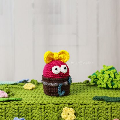 Plantar Cute Frog Girl Amigurumi Crochet Pattern – PDF Digital Download (English)