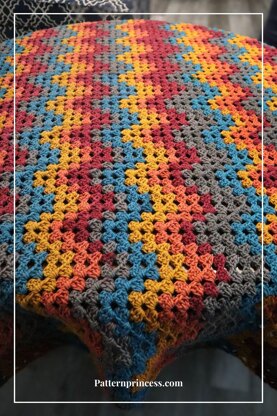 Granny Ripple Zigzag Blanket