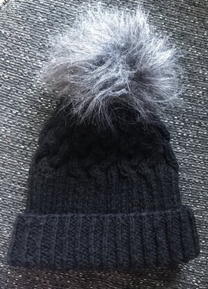 Woman’s Aran hat